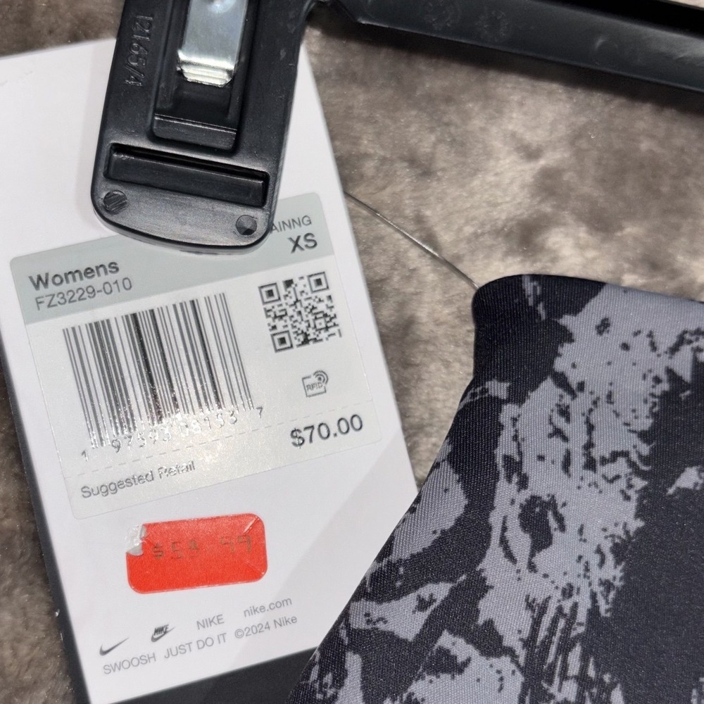 Nike One Dri-Fit Leggings Womens XS Black Abstract Print High Waisted Workout‎ - Picture 9 of 9